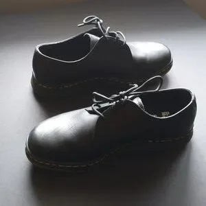 Dr. Martens Shoes Dr Martens Cavendish Oxford Poshmark